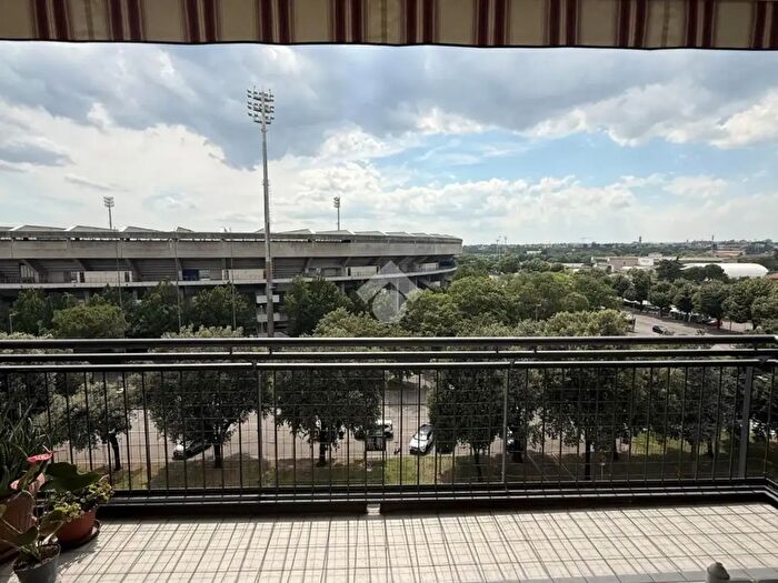 Appartamento con 5 locali in vendita in Piazzale Olimpia, Verona