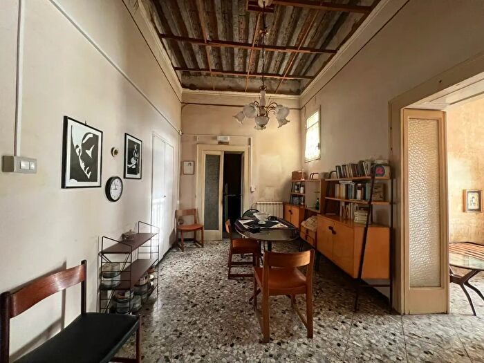 Appartamento con 5 locali in vendita in Via Duca dAosta, Scafati