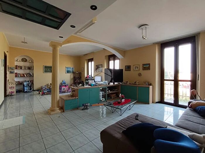 Appartamento quadrilocale in vendita in Corso Savona, Asti