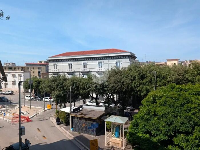Appartamento trilocale in vendita in Via Giacomo Matteotti, Melito Di Napoli