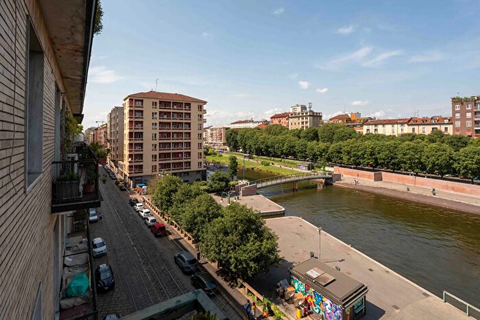 Appartamento quadrilocale in vendita in Milano