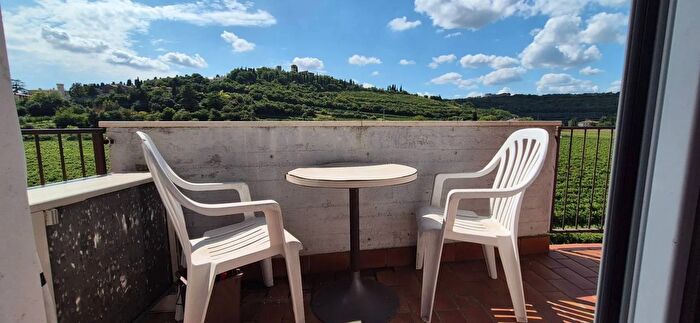 Appartamento quadrilocale in vendita in Via dei Faggi, Verona