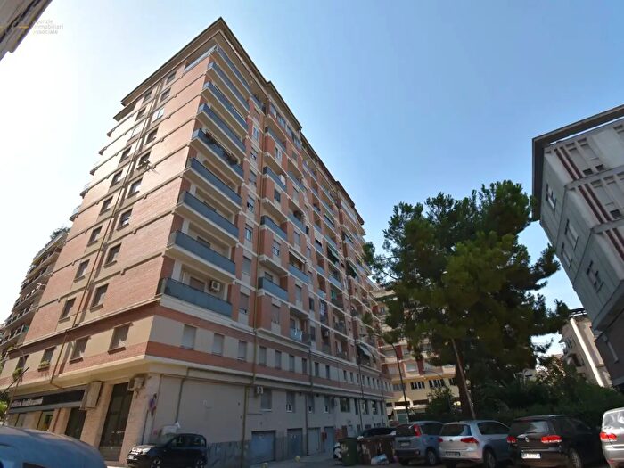 Appartamento con 5 locali in vendita in Viale De Gasperi, San Benedetto Del Tronto