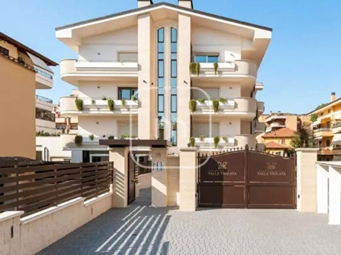 Appartamento bilocale in vendita in Viale Vittorio Veneto, Grottaferrata