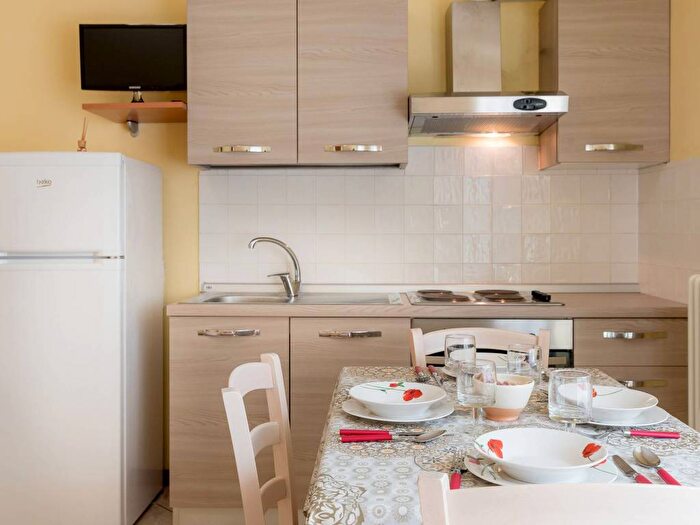 Appartamento monolocale in affitto in Viale Giovanni Zambianchi, Viserbella, Rimini