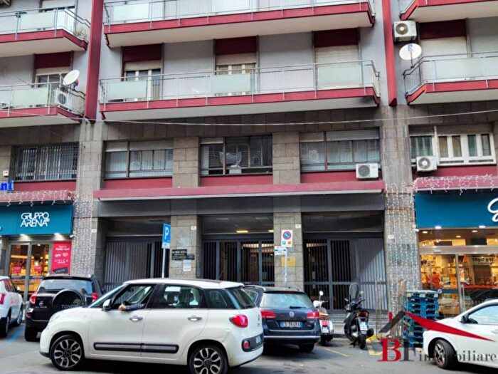 Appartamento quadrilocale in affitto in Via Gabriele DAnnunzio, Province Veneto, Catania