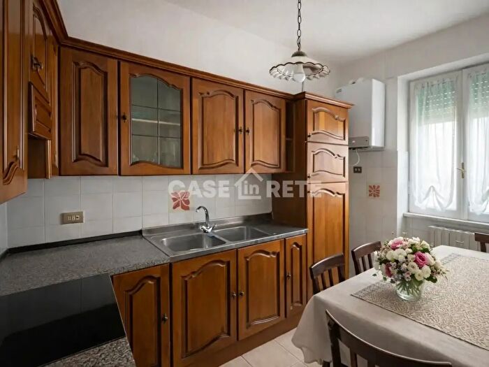 Appartamento trilocale in affitto in Via Sant Andrea, Viterbo