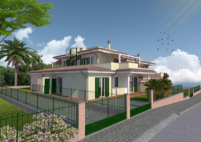 Casa trilocale in vendita in Lungomare delle Sirene, Anzio