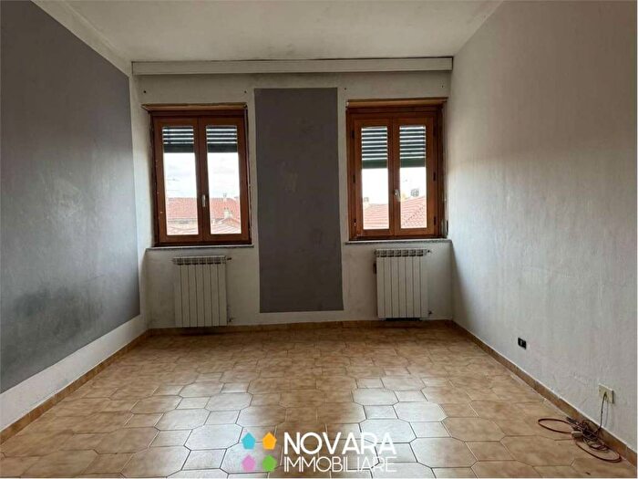 Appartamento trilocale in affitto in Vespolate