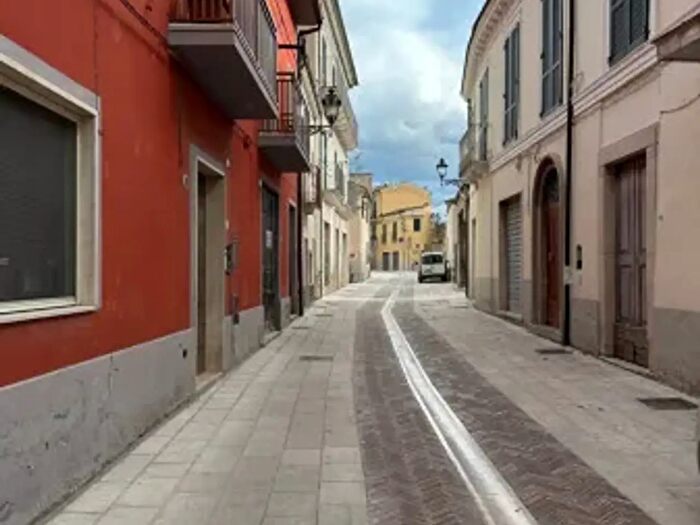 Casa con 6 locali in vendita in Corso Giuseppe Mazzini, Torre De Passeri