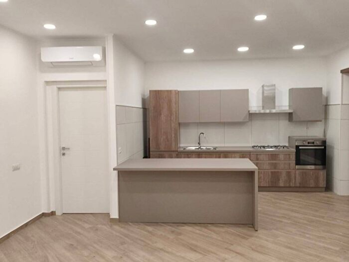 Appartamento quadrilocale in affitto in Via Marco Tullio Cicerone, Tribunale, Frosinone