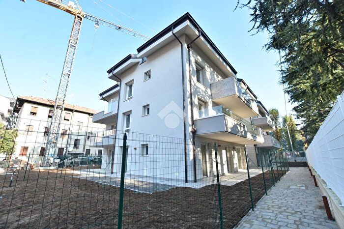 Appartamento trilocale in vendita in Via Alessandro Volta, Vignate