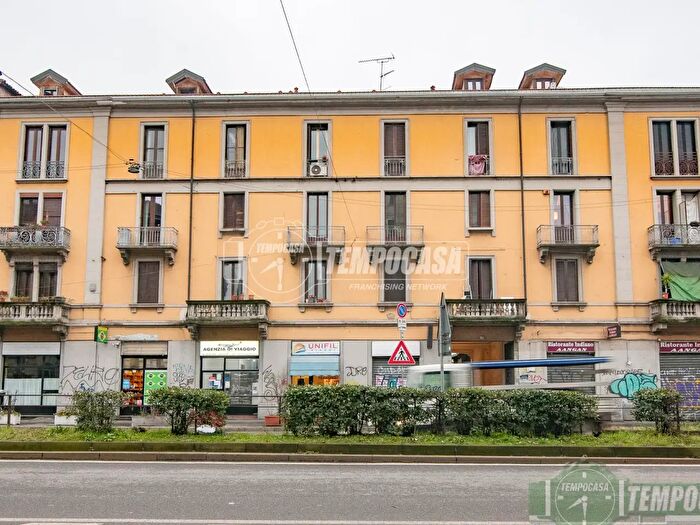 Appartamento trilocale in vendita in Viale Monza, Milano