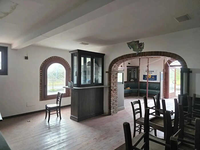 Casa con 12 locali in vendita in Caorle