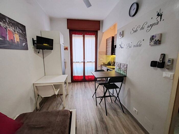 Appartamento monolocale in affitto in Via Serrano, San Paolo, Torino