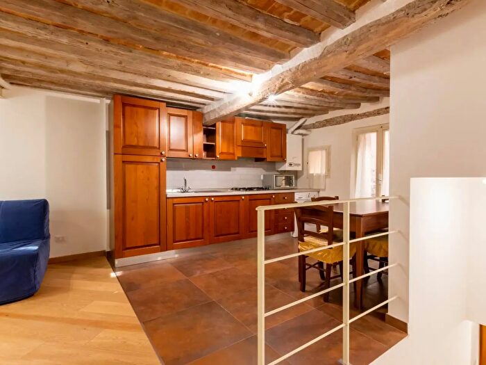 Appartamento trilocale in vendita in Siena
