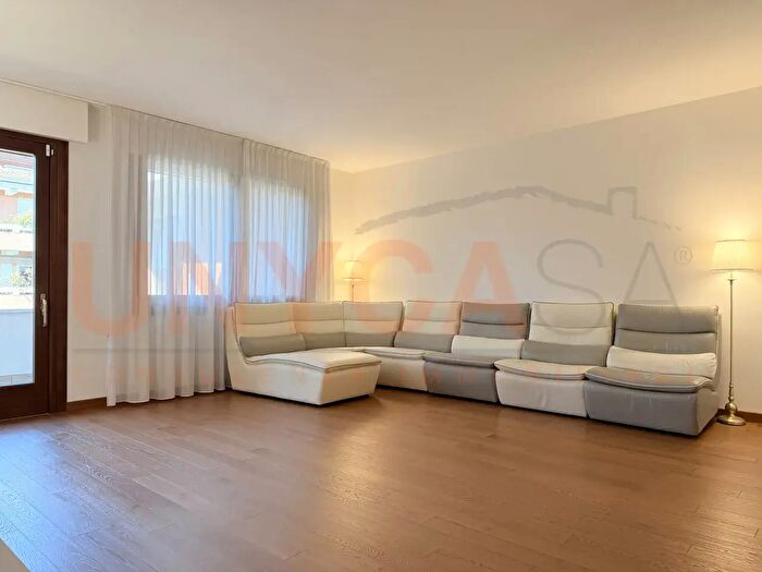 Appartamento quadrilocale in vendita in Via Egidio Forcellini, Padova