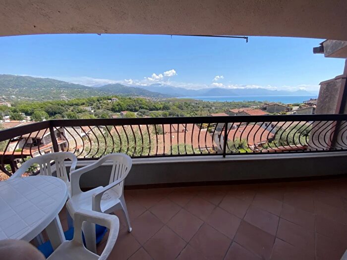 Appartamento trilocale in vendita in Contrada Crocefisso Parco Elaion, Santa Marina