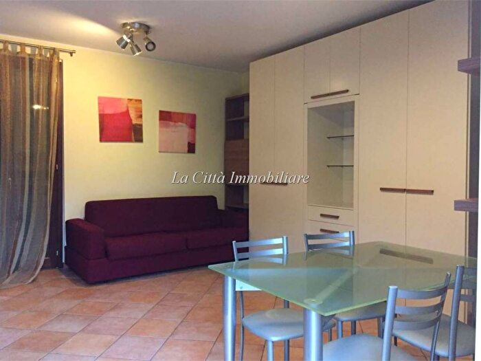 Appartamento monolocale in affitto in Via Mameli, San Martino, Novara