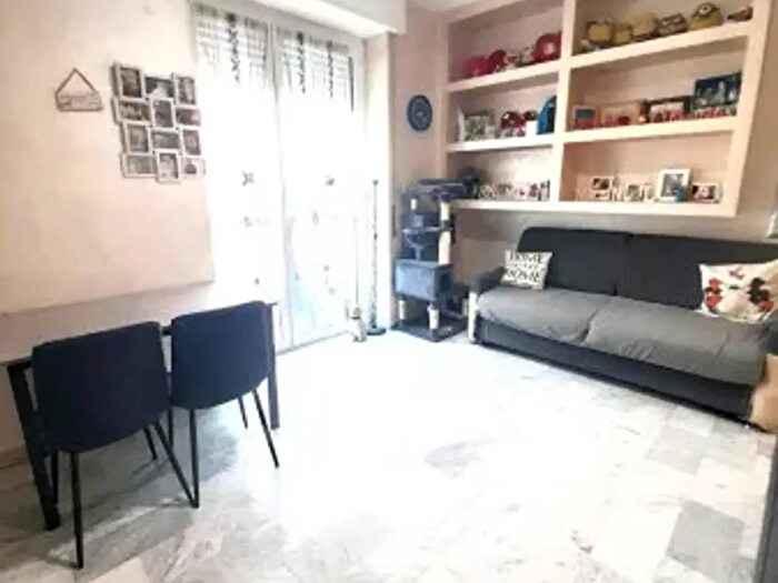 Appartamento monolocale in affitto in Via Trevi, Milano