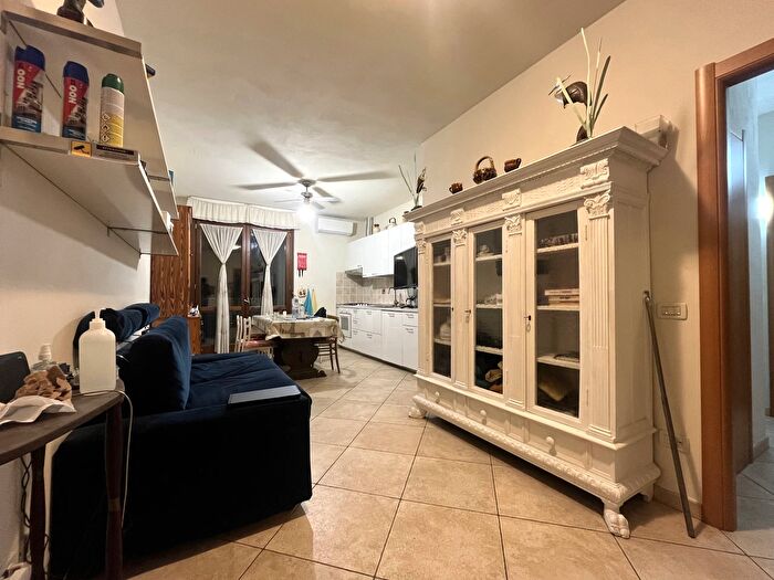 Appartamento quadrilocale in vendita in Via Pistoiese, Firenze