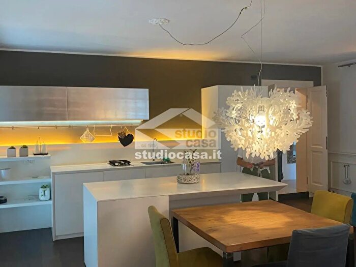 Appartamento bilocale in vendita in Via Torre Vanga, Trento