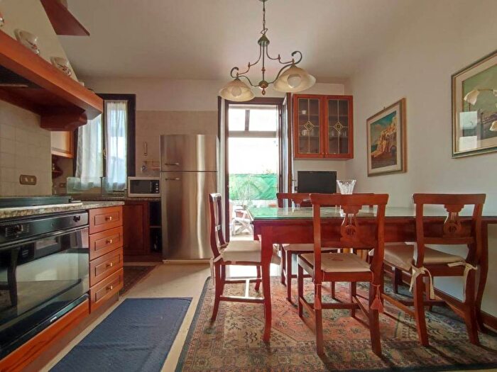 Casa bilocale in affitto in Centro, Bassano del Grappa