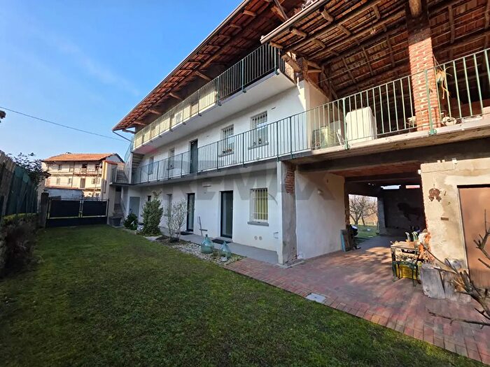 Casa con 5 locali in vendita in Via Cascinette, GatticoVeruno