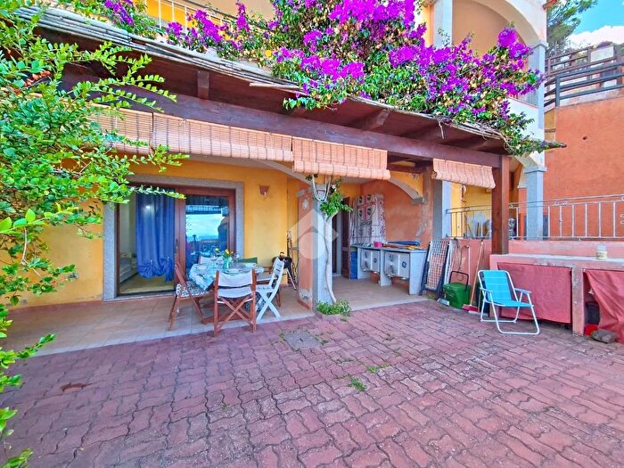 Appartamento bilocale in vendita in Via Sardegna, Castelsardo