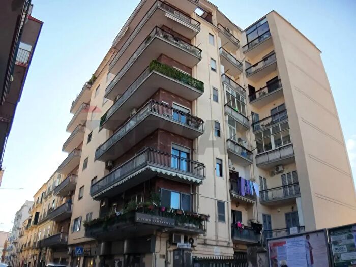 Appartamento quadrilocale in vendita in Via Circumvallazione, Torre Del Greco