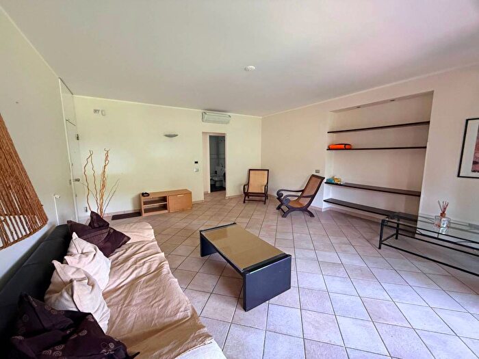 Appartamento trilocale in affitto in Via Giuseppe Verdi, Milano, Basiglio