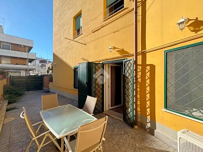 Appartamento bilocale in affitto in Via del Sacro Cuore, Anzio