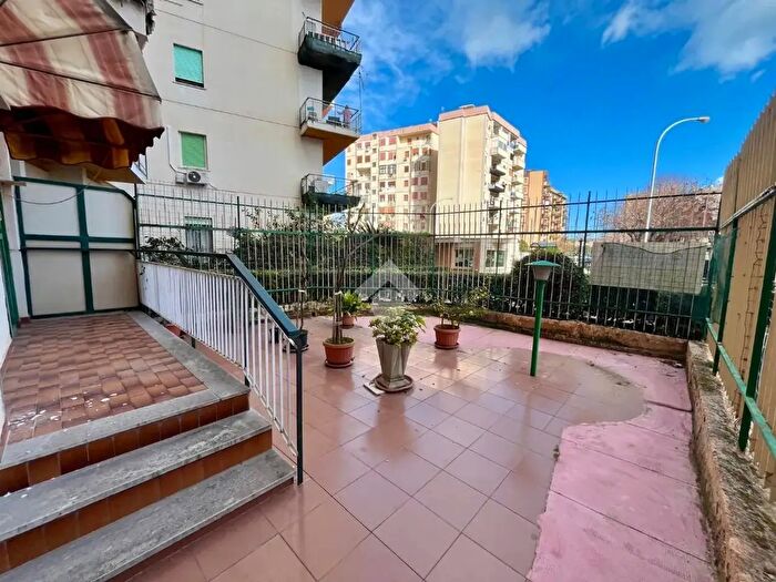 Appartamento trilocale in vendita in Via Maurizio Quadrio, Palermo