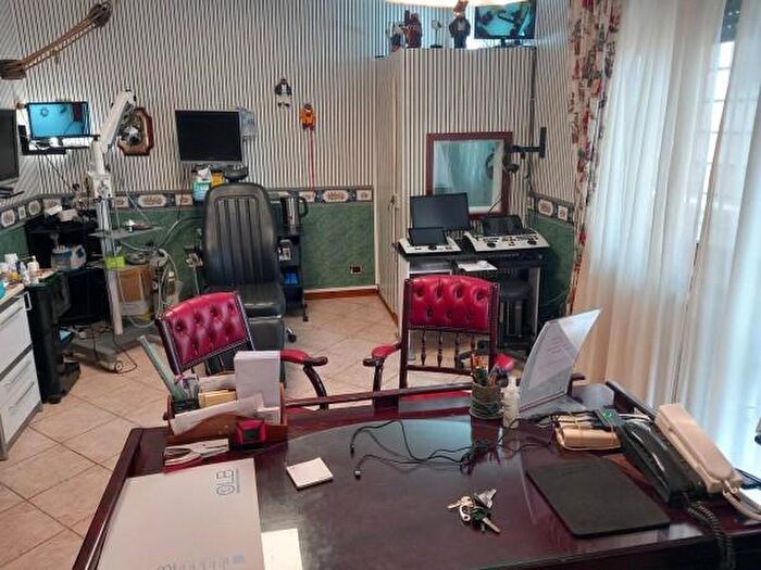 Appartamento trilocale in vendita in Via Vittorio Cantoni, Ladispoli