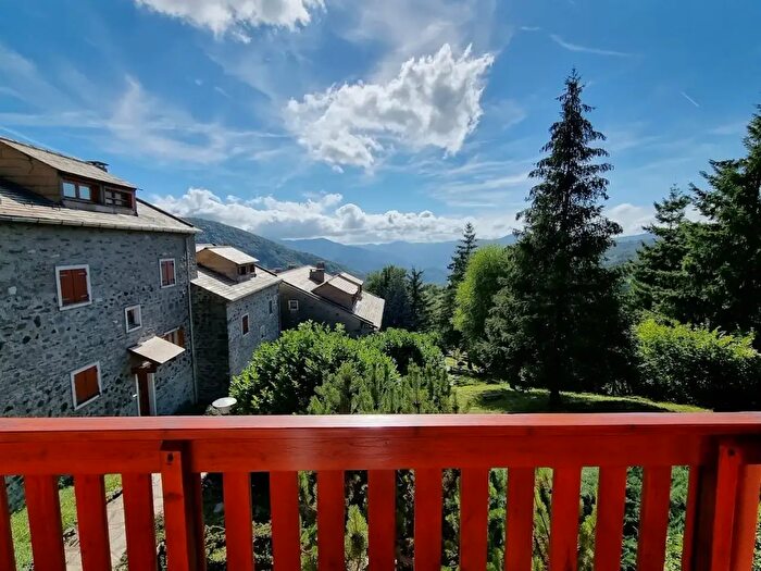 Appartamento con 6 locali in vendita in Via Rocca dAveto, Santo Stefano DAveto