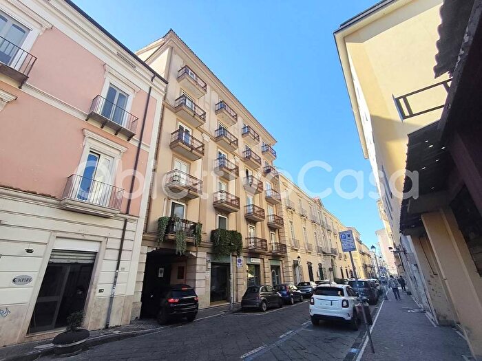 Appartamento trilocale in affitto in Via San Carlo, Centro Storico Corso Trieste, Caserta