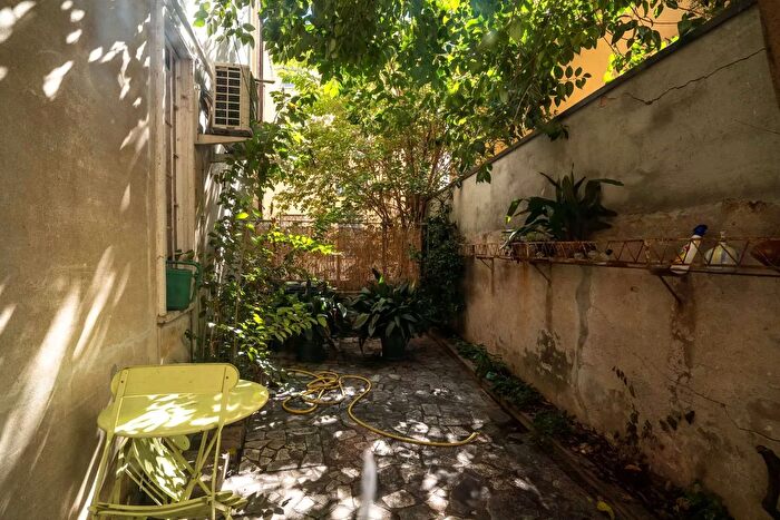 Appartamento con 5 locali in vendita in Mantova