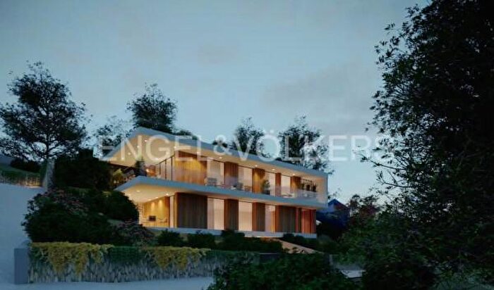 Casa con 5 locali in vendita in Via Maggio, Conegliano