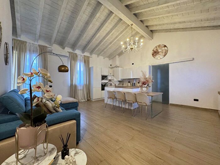 Appartamento trilocale in vendita in Via S Allende, Masate