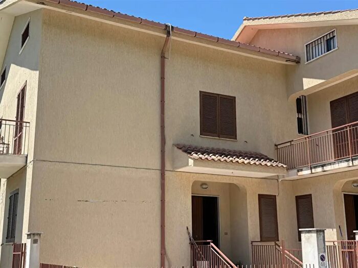 Appartamento bilocale in vendita in Via Provinciale, Pollica