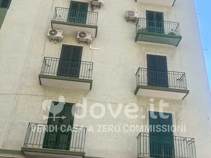 Appartamento quadrilocale in vendita in Via Aristosseno, Taranto