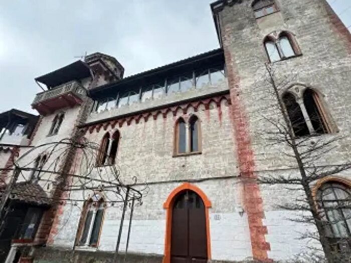 Appartamento quadrilocale in vendita in Salita Orti, Rossiglione