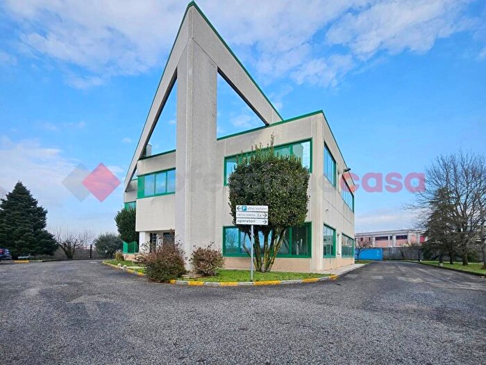 Casa in affitto in Strada ASI, Le Lame Area Industriale, Frosinone