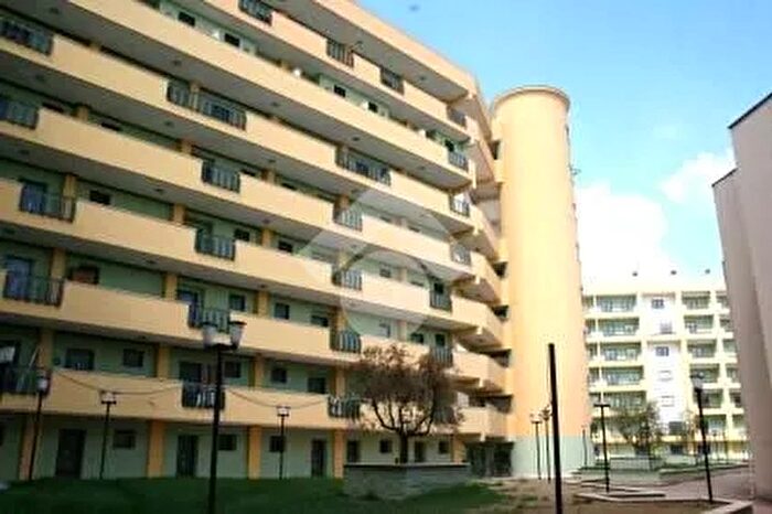 Appartamento bilocale in vendita in Via Carlo Poma, Pomezia