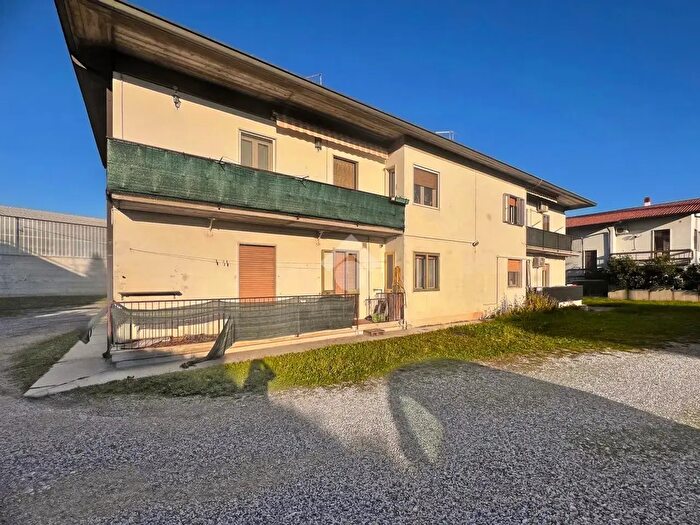 Appartamento con 5 locali in vendita in Via S Rocchetto, Belfiore