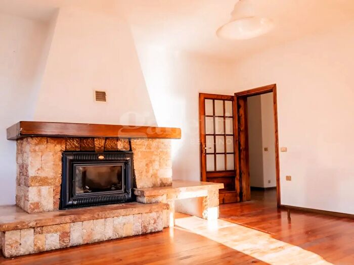 Appartamento con 5 locali in vendita in Viale Europa, Alpago