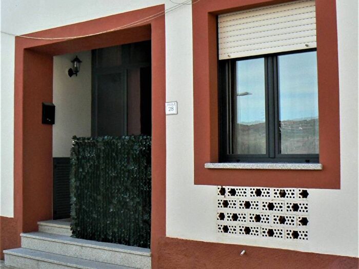 Appartamento trilocale in affitto in Centro, Palau