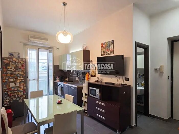 Appartamento bilocale in vendita in Via Verolengo, Torino