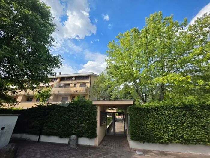 Appartamento trilocale in vendita in Via Adige, Gallarate