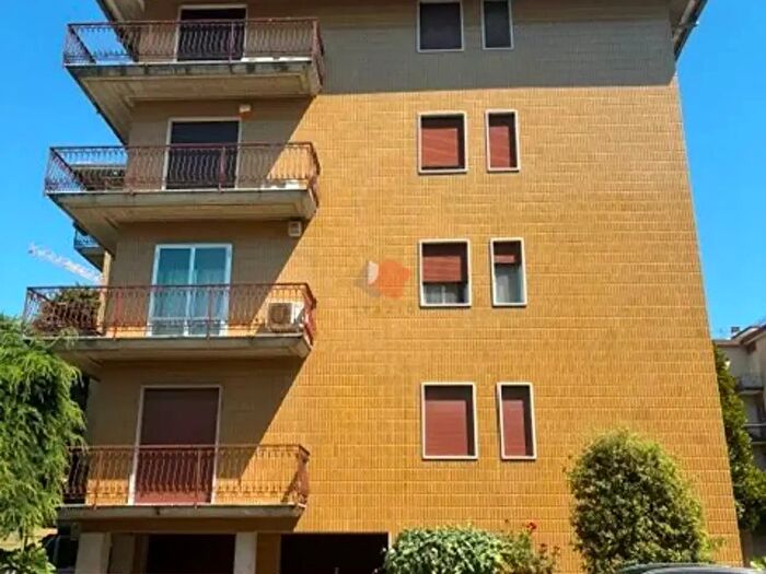Appartamento con 5 locali in vendita in Via Cà Rossa, Venezia